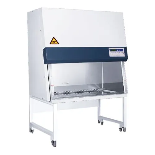 Ultra-czyszczony strzał w laboratorium